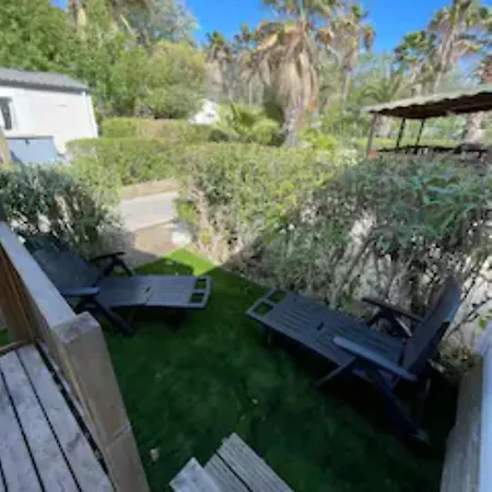 Mobil-home Pour 6 Personnes مكان تخييم *