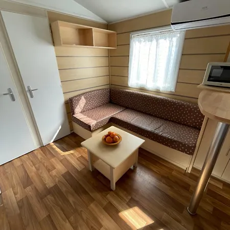 Mobil-home Pour 6 Personnes * آجد